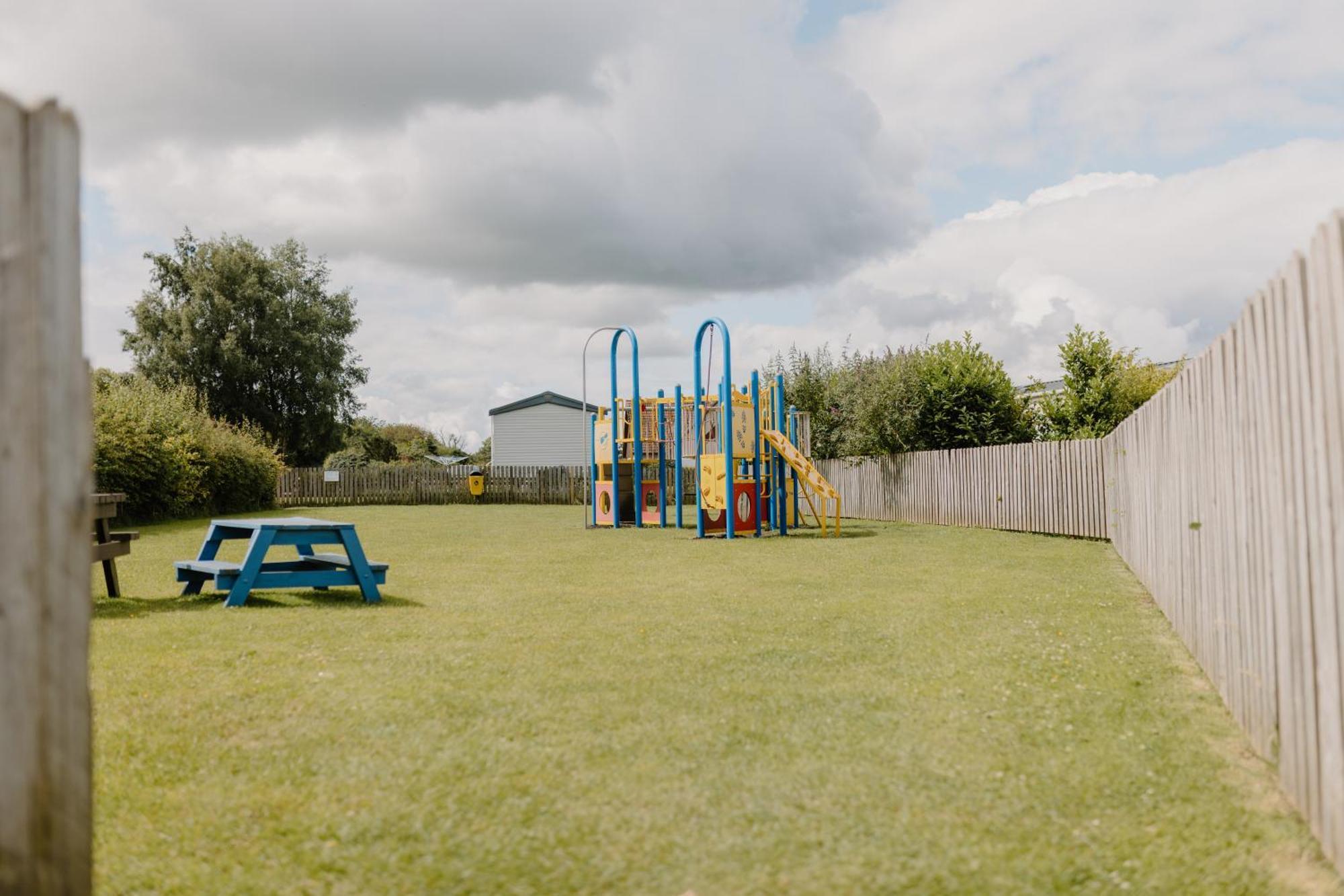 Linwater Caravan Park - Luxury Lodges And Static Caravans Near Edinburgh Newbridge  Exteriér fotografie