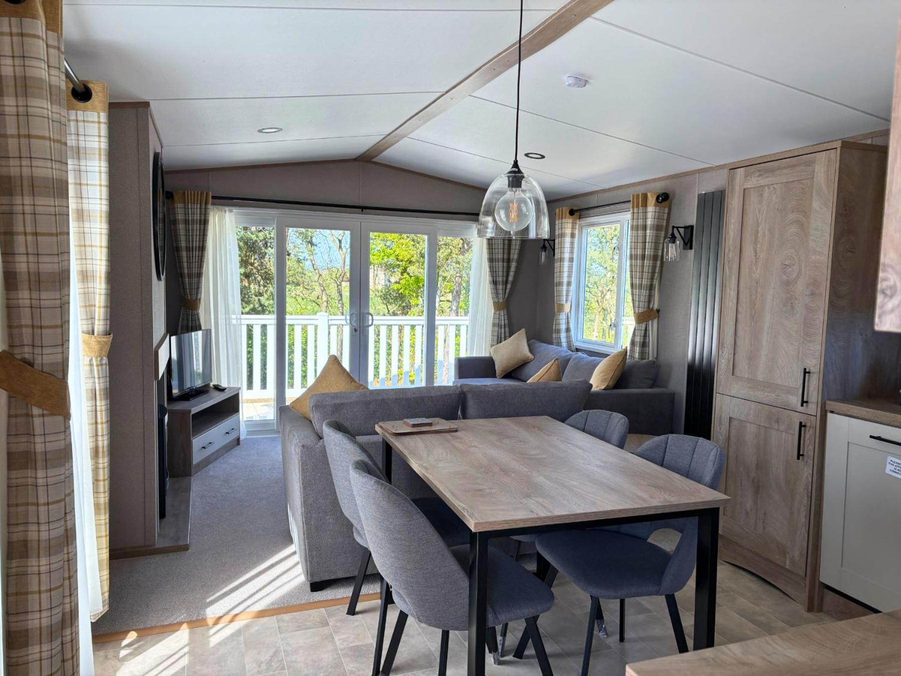 Linwater Caravan Park - Luxury Lodges And Static Caravans Near Edinburgh Newbridge  Exteriér fotografie